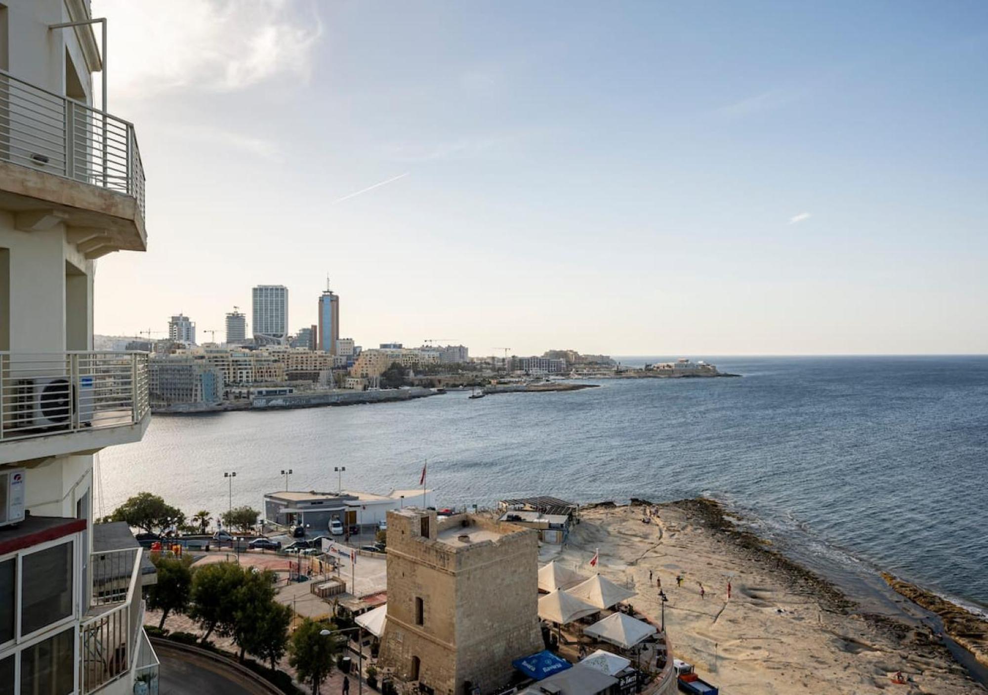 Sea View Luxury Haven Living & 3Bedrooms Seafront Sliema Exterior photo